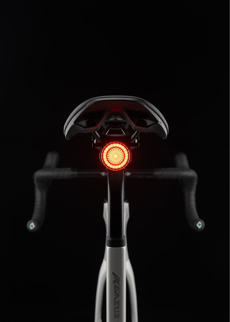 Road To Sky - SUPER6 Rear Light Anti-Lost USB-C