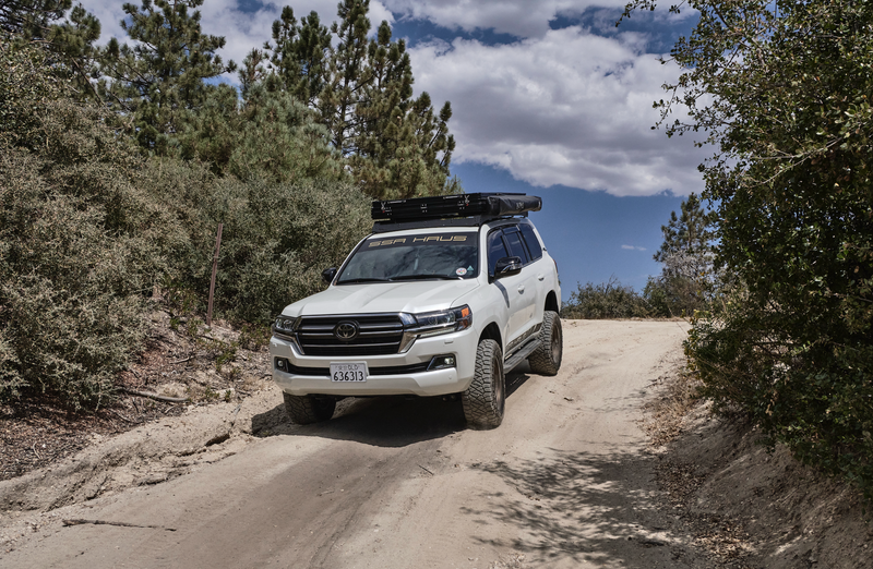 Alpine 61 Hardshell Rooftop Tent – Aluminum, 2–3 Person, 4-Season Overland Tent for SUVs & Trucks – Black Compact Design