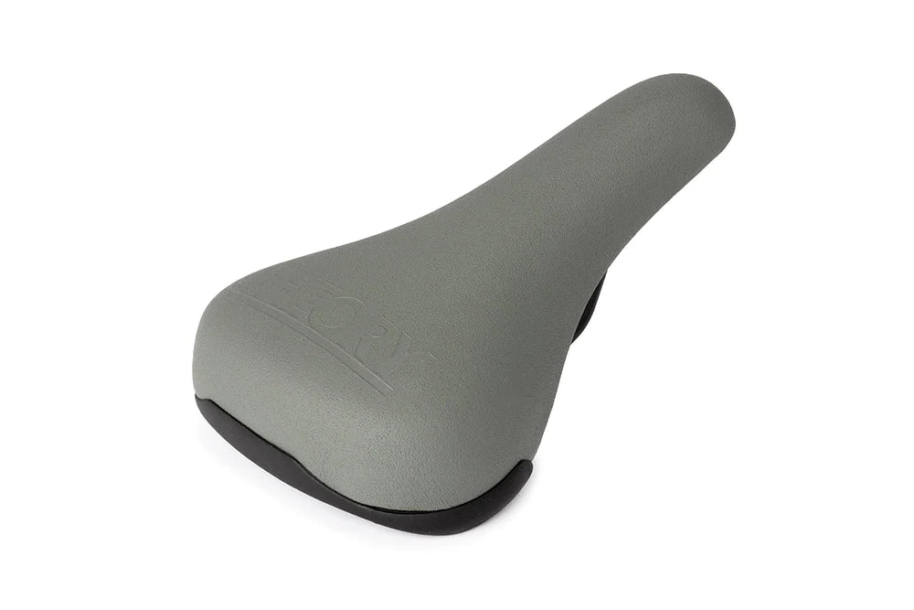 Theory Traction Railed Seat