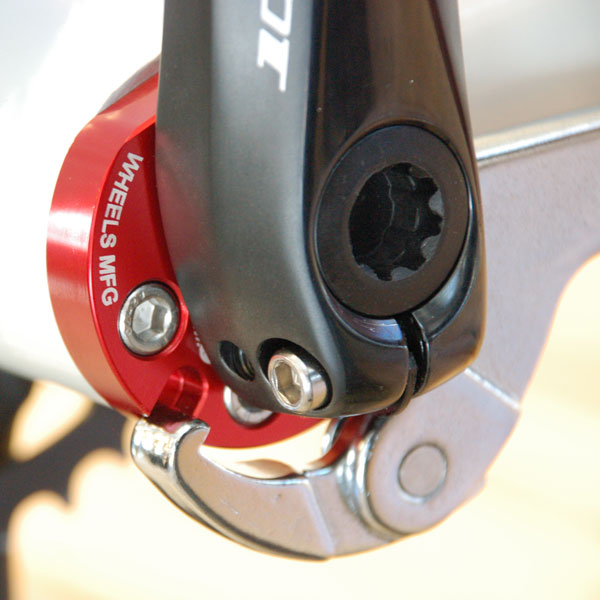 Eccentric BB for PF30 & 24mm (Shimano) Cranks - Black